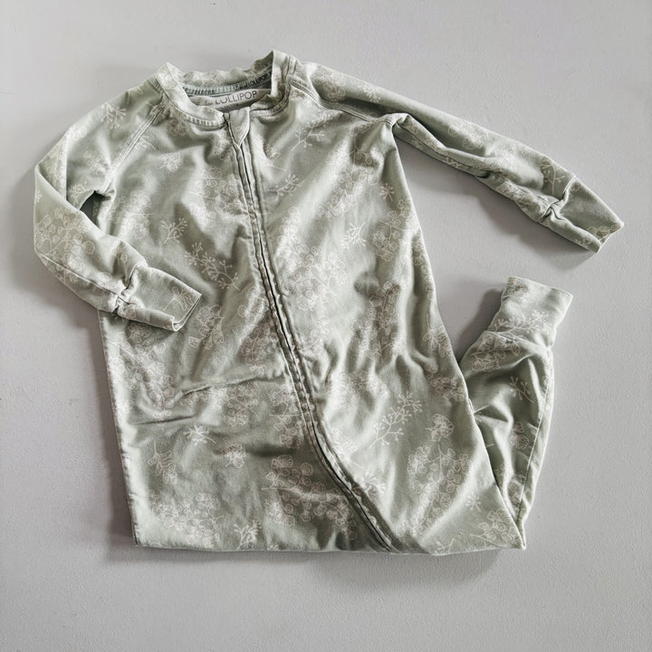 u - Curated Cubs