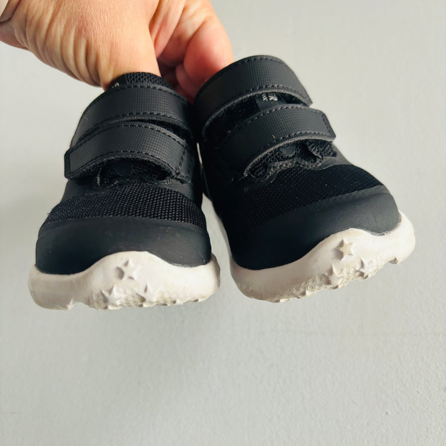 Runners | Shoes - 4 Toddler