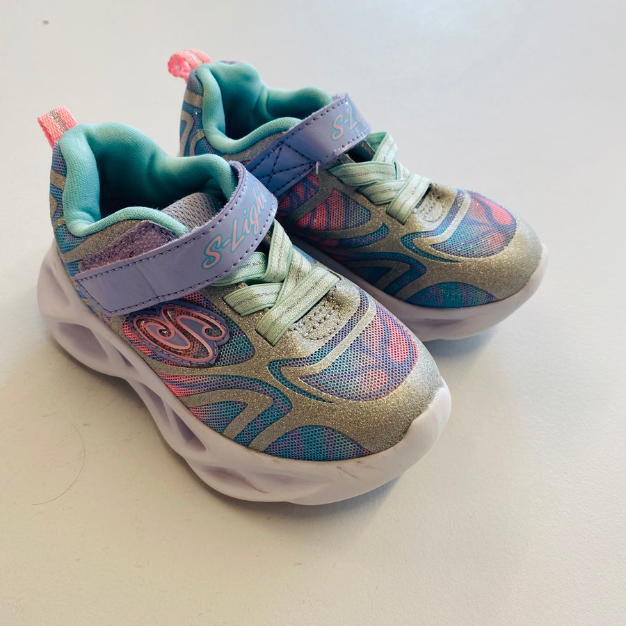 Light-Up Shoes | 7 Shoes