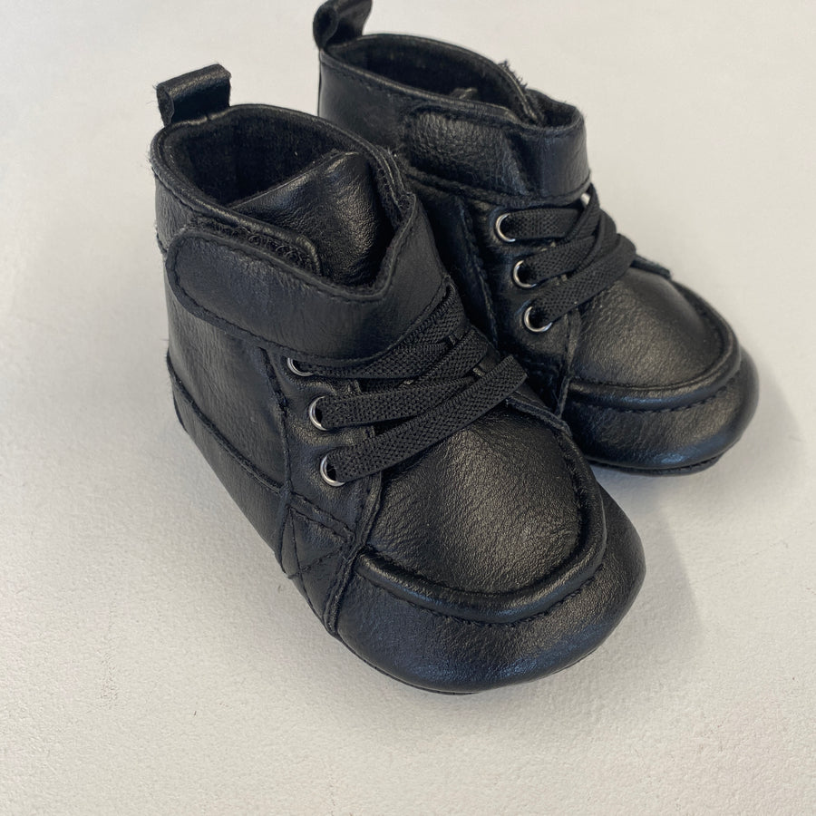 Booties | 3-6mos