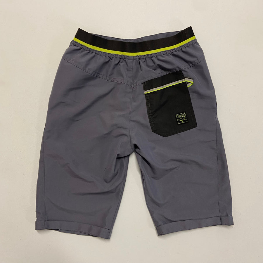 Lightweight Shorts | 12-13 Youth
