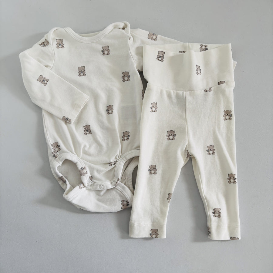 H - Curated Cubs