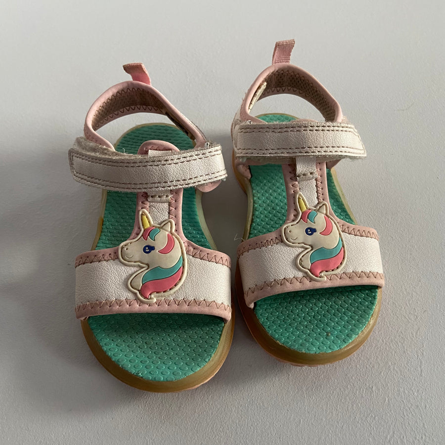 Unicorn Sandals | 7 Shoes