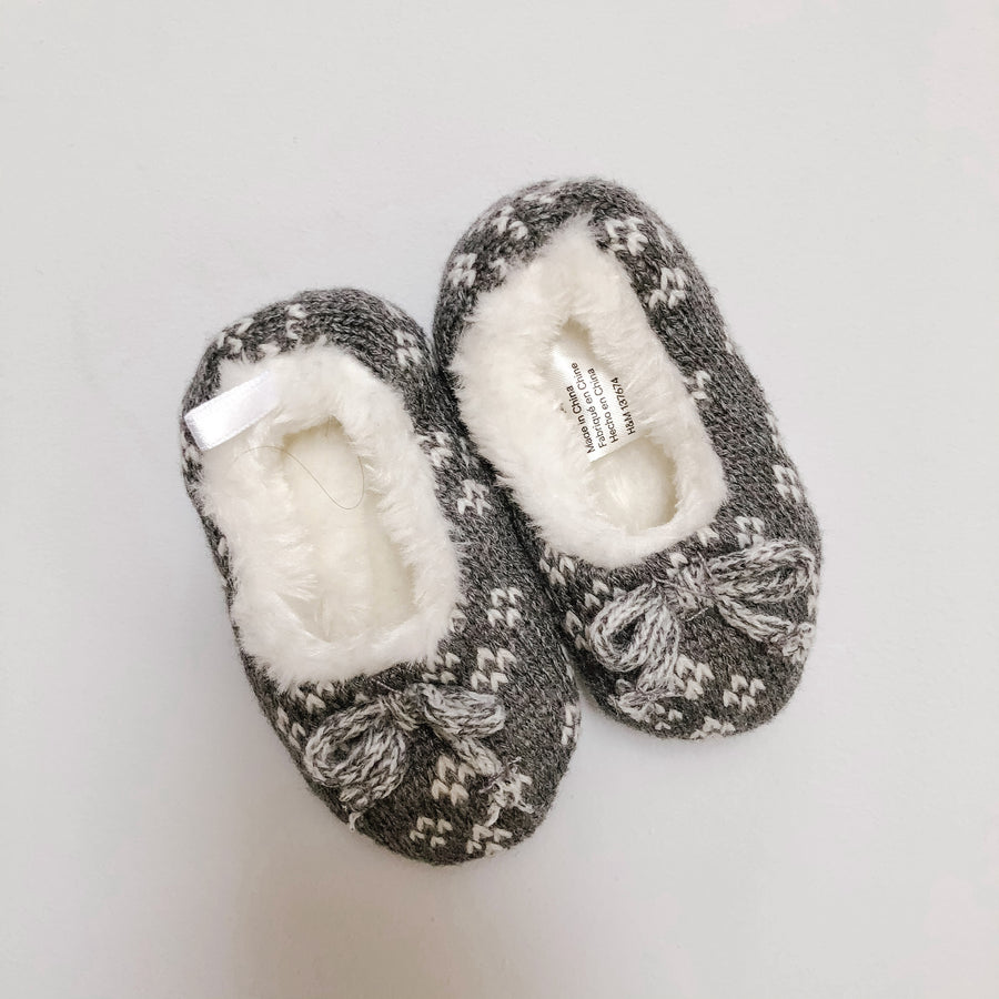 Knit Slippers | 1-2 Shoes