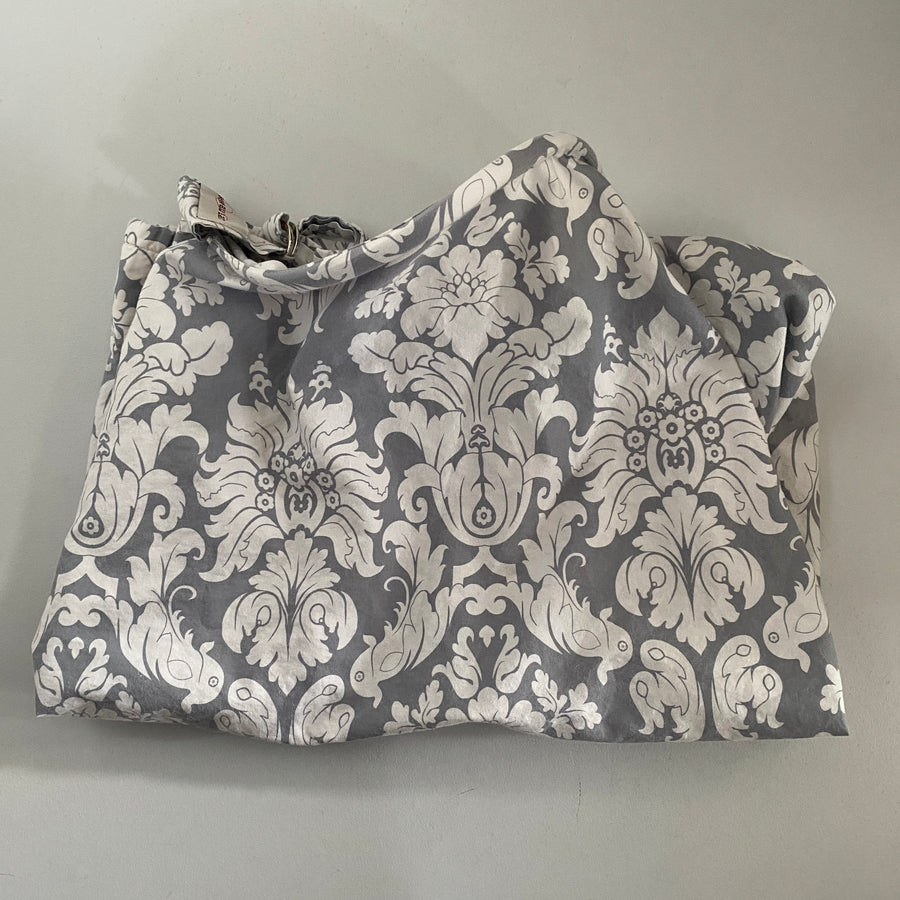 Nursing Cover with Wire