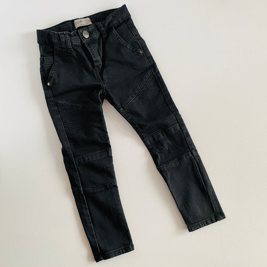 Black Detailed Jeans | 5T