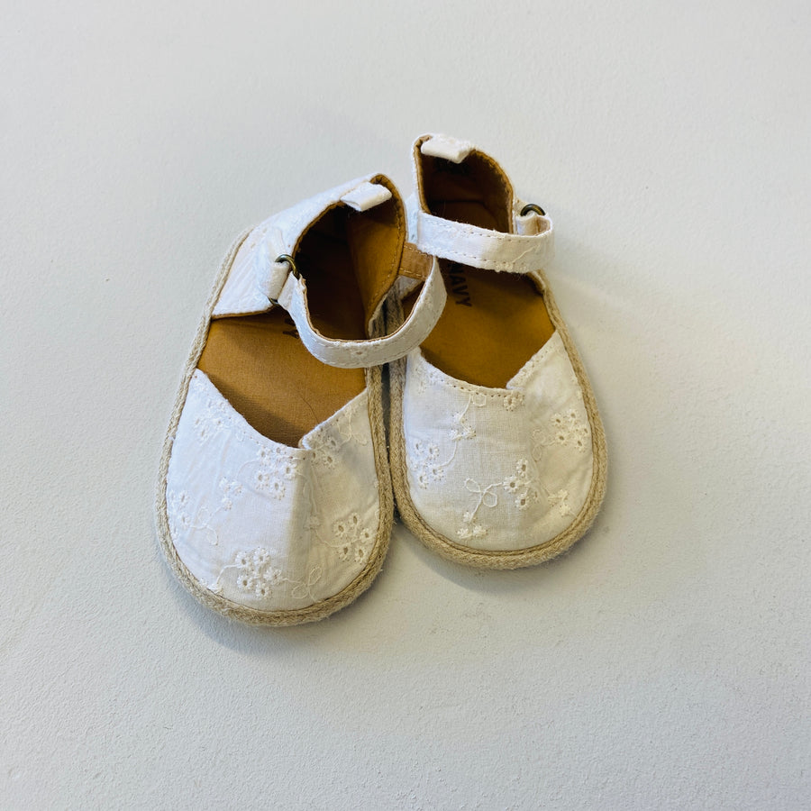 Embroidered Sandals | 12-18mos