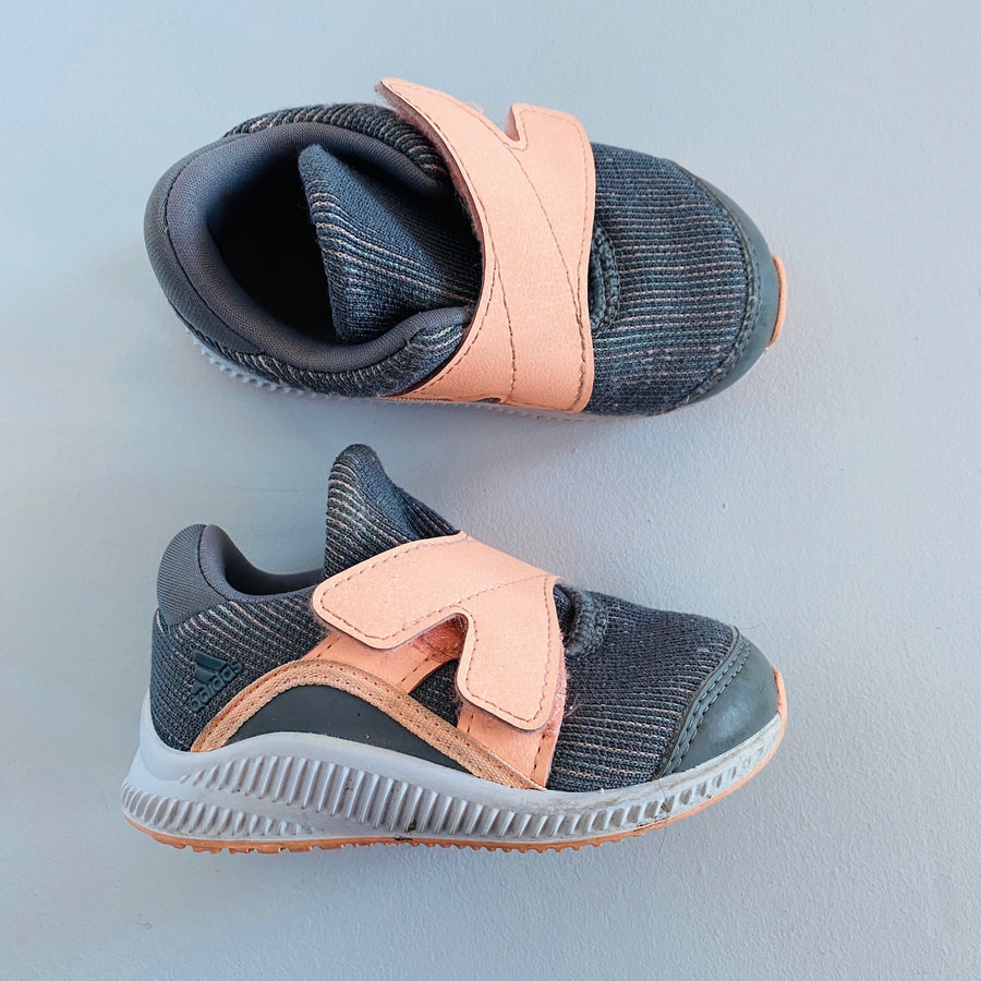 Velcro Runners | 5 Shoes (Toddler)