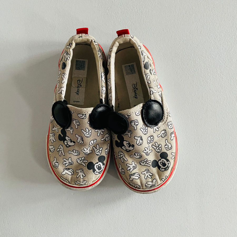 Mickey Runners | 9 Shoes
