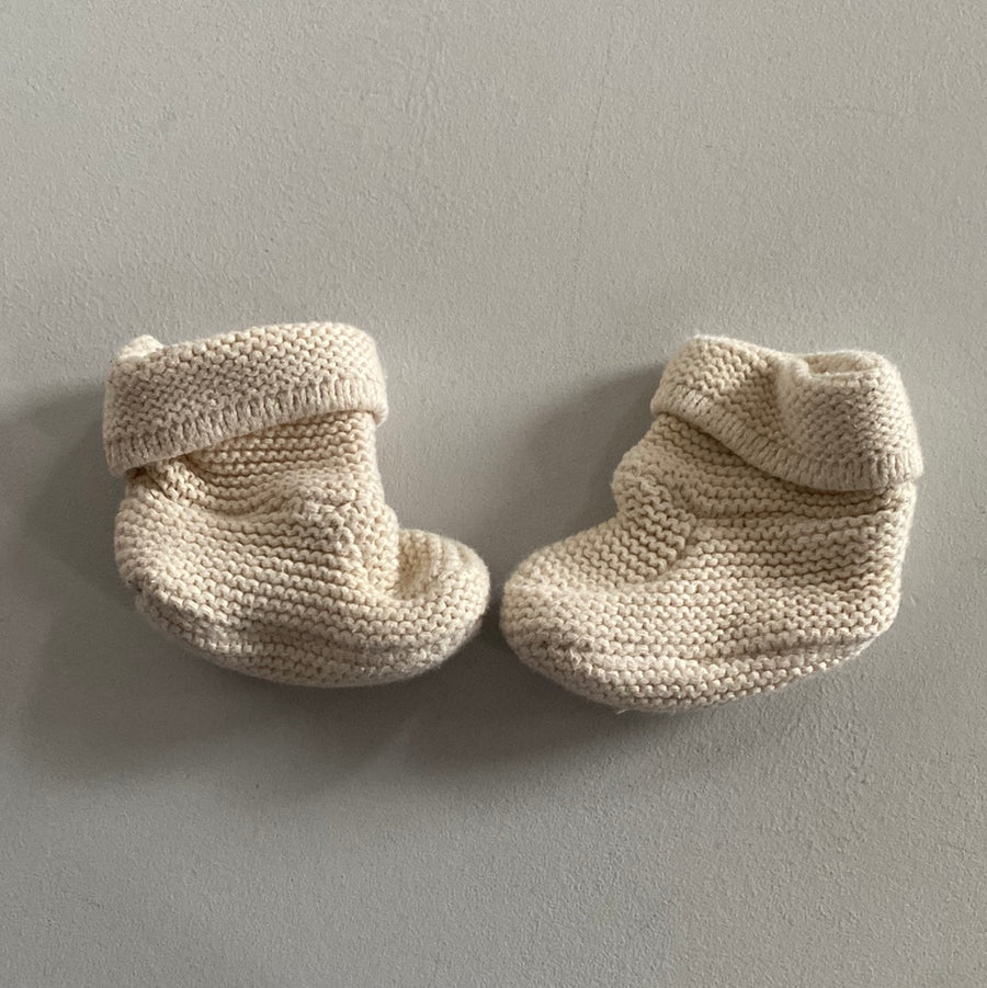 Knit Booties | 6-12mos