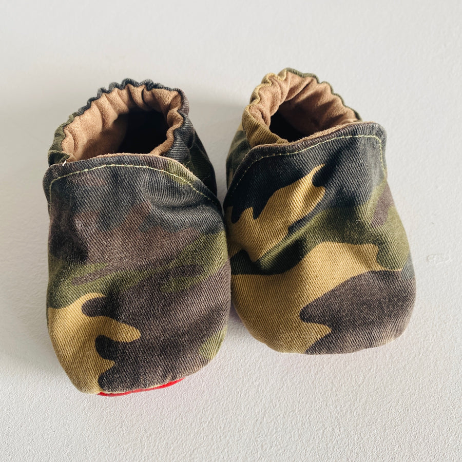 Camo Crib Shoes | 2 Shoes (Infant)